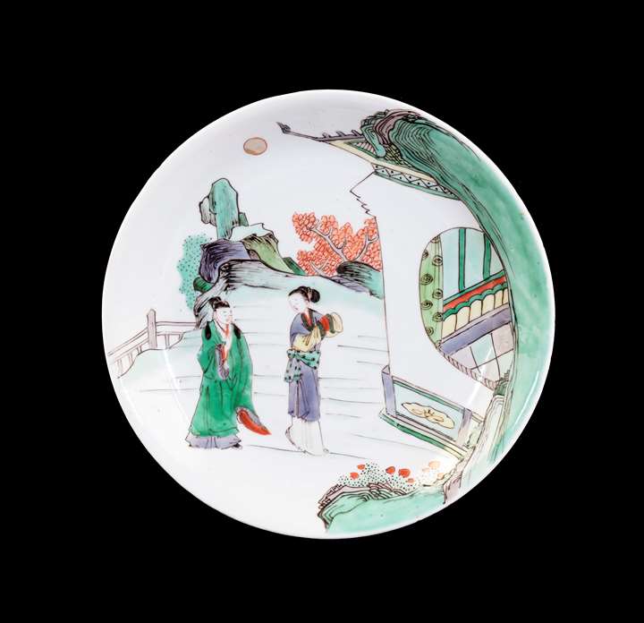 Chinese porcelain famille verte saucer dish